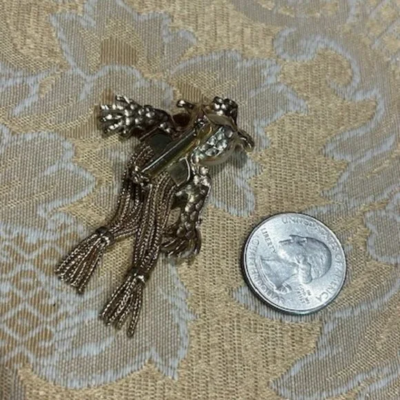 EMMONS Scarecrow Gold Faux Pearl BROOCH - Picture 7 of 8